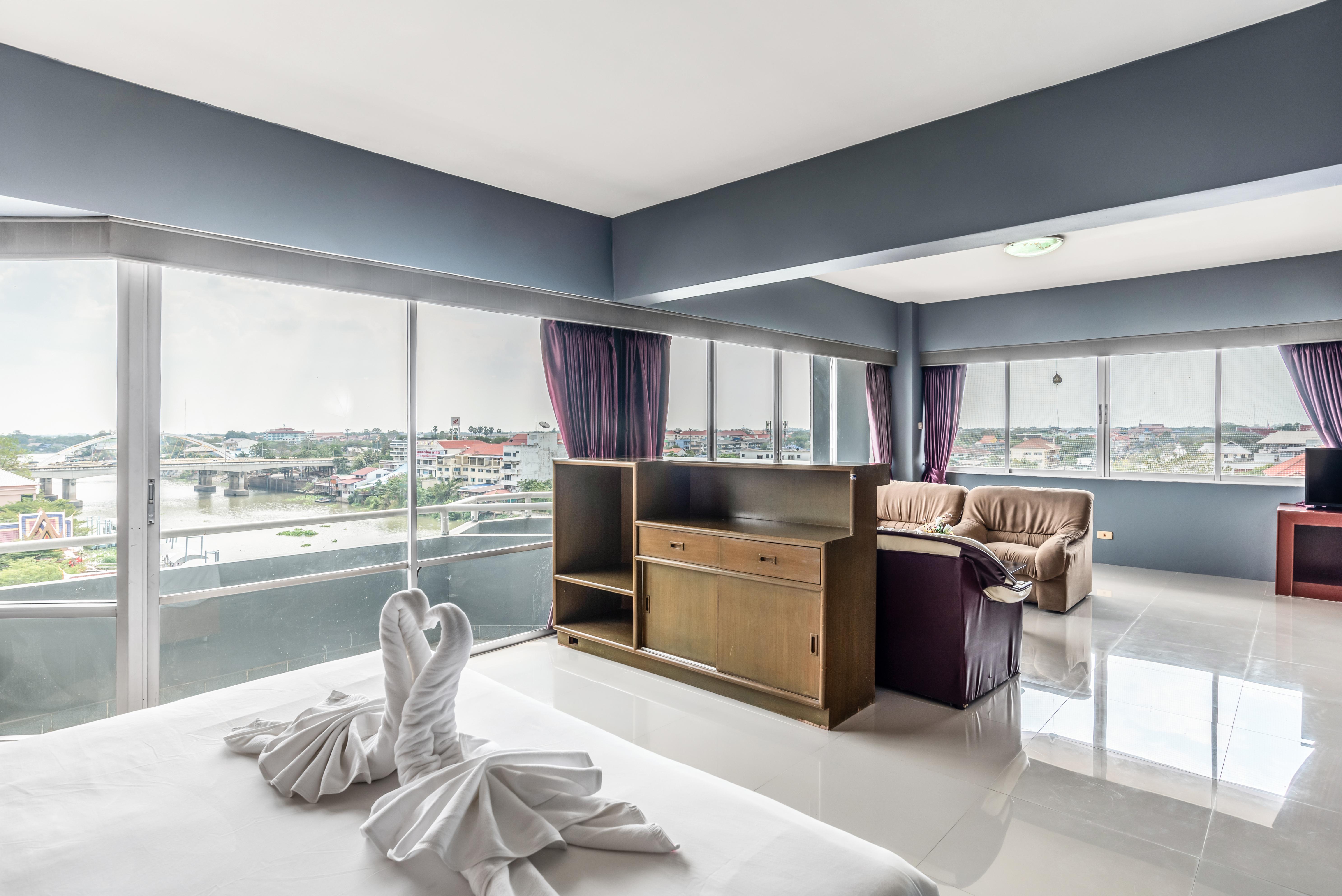 Ayothaya Riverside Hotel Ayutthaya Eksteriør bilde